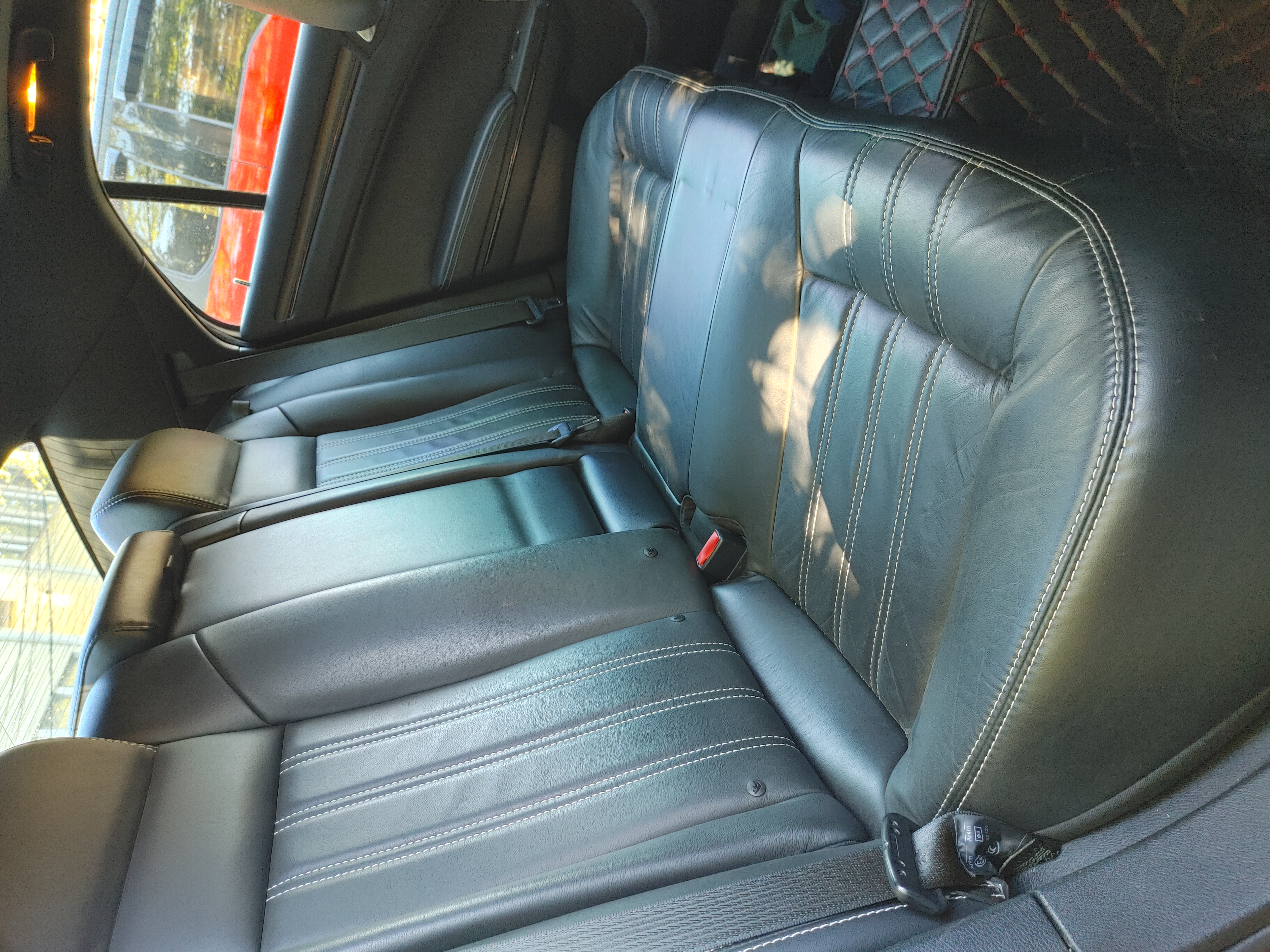 Used 2016 Chrysler 300 S RWD image 12
