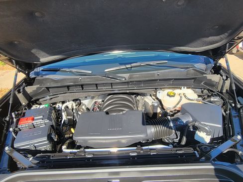 Used 2022 GMC Sierra 1500 AT4 w/ AT4 Premium Package image 6