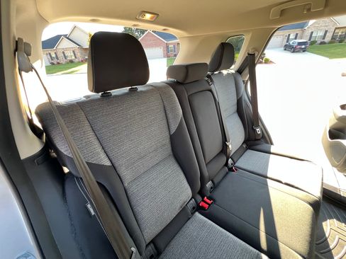 Used 2021 Nissan Rogue SV image 14