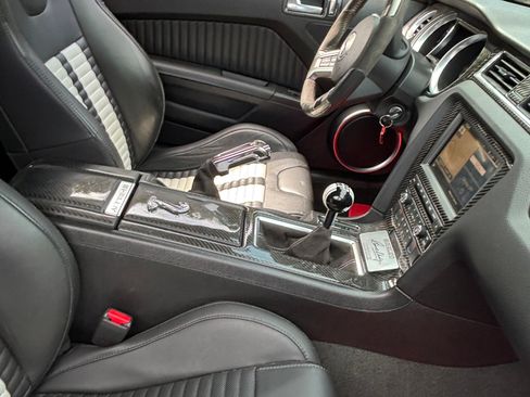 Used 2012 Ford Mustang Shelby GT500 w/ SVT Performance Pkg RWD image 16
