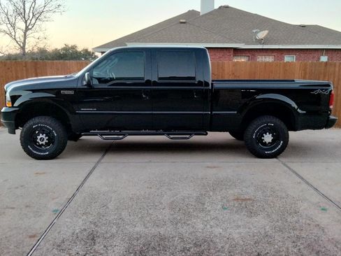 Used 2003 Ford F250 XLT image 5