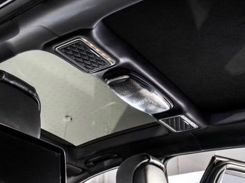 Used 2016 Mercedes-Benz Maybach S 600 image 12