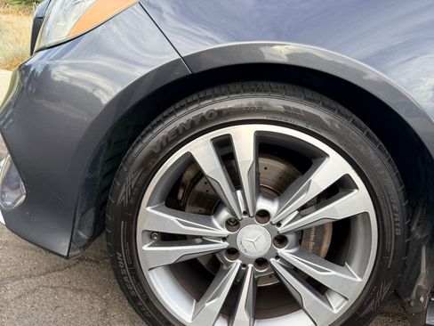 Used 2016 Mercedes-Benz E 350 Sedan image 5