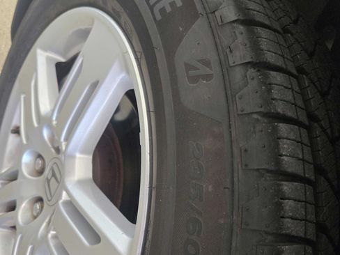 Used 2011 Honda Odyssey Touring image 17