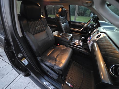 Used 2015 Toyota Tundra Platinum image 24