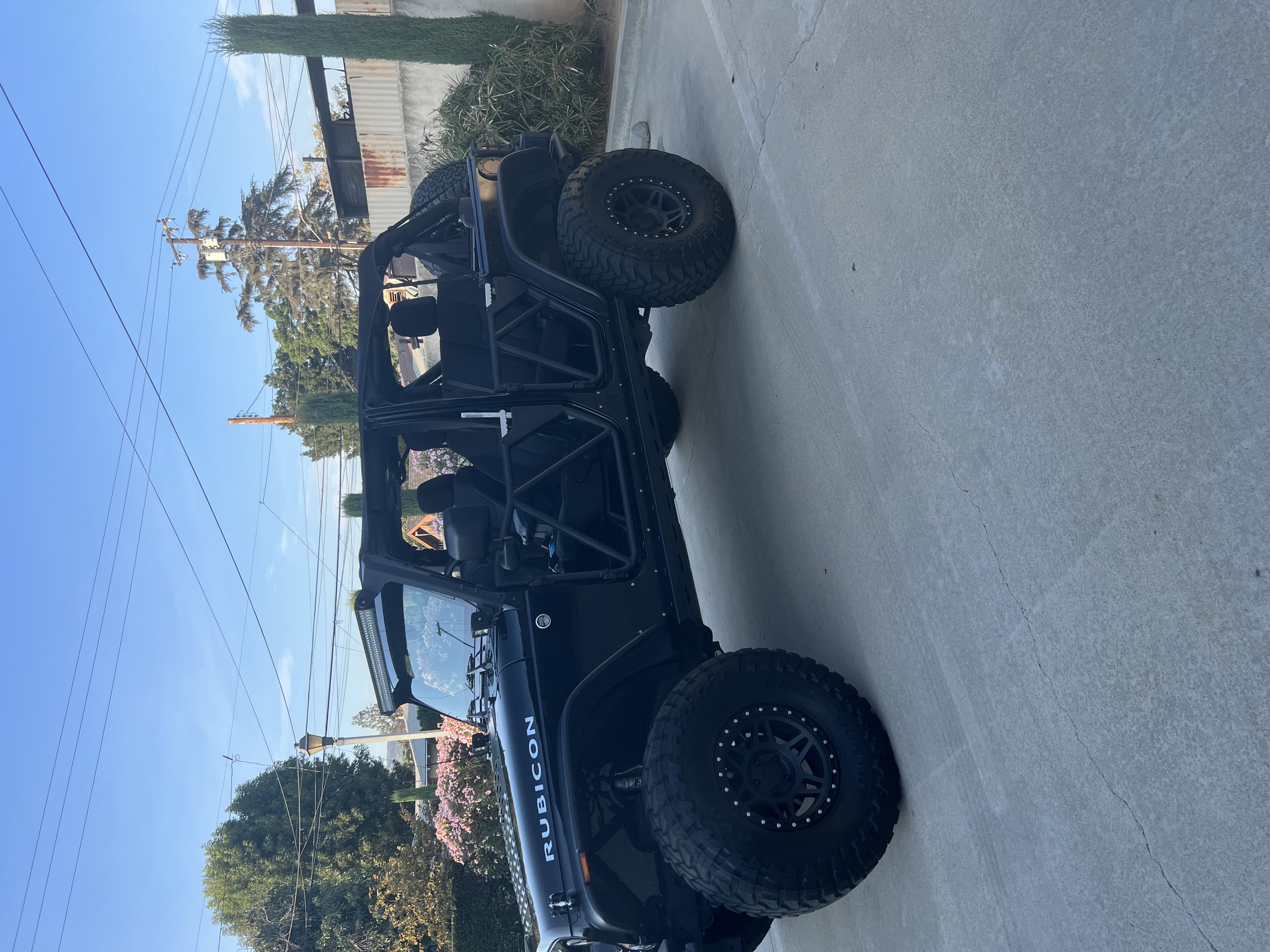 Used 2013 Jeep Wrangler Unlimited Sport AWD/4WD image 6