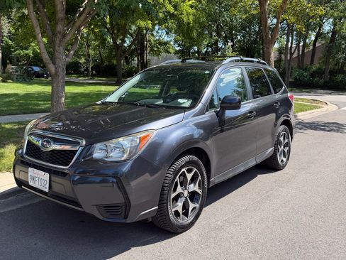 Used 2015 Subaru Forester 2.0XT Premium AWD/4WD image 5