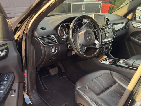 Used 2018 Mercedes-Benz GLE 350 image 9