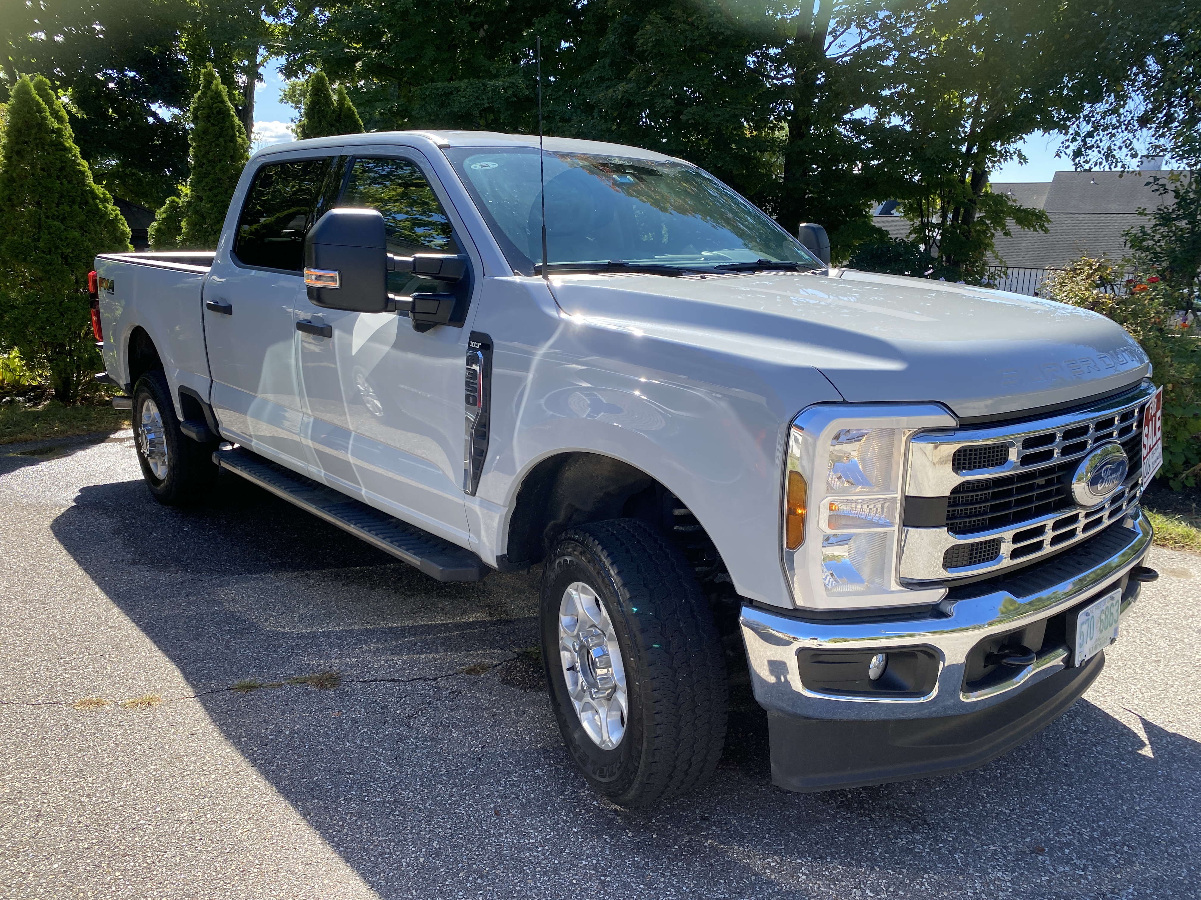 Used 2026 Ford F350 XLT w/ 360-Degree Camera Package AWD/4WD image 2
