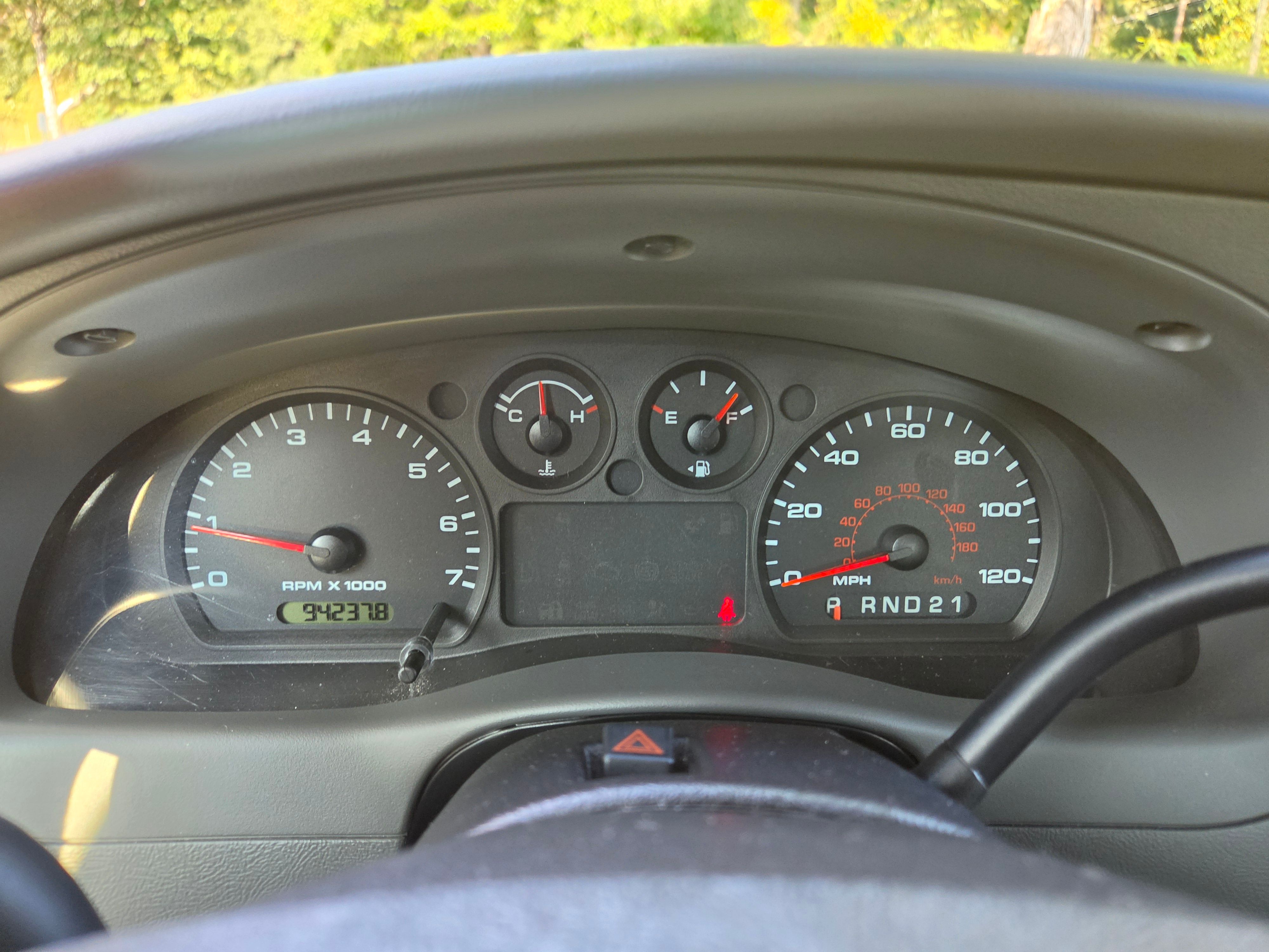Used 2011 Ford Ranger XLT w/ Payload Pkg 2 AWD/4WD image 16