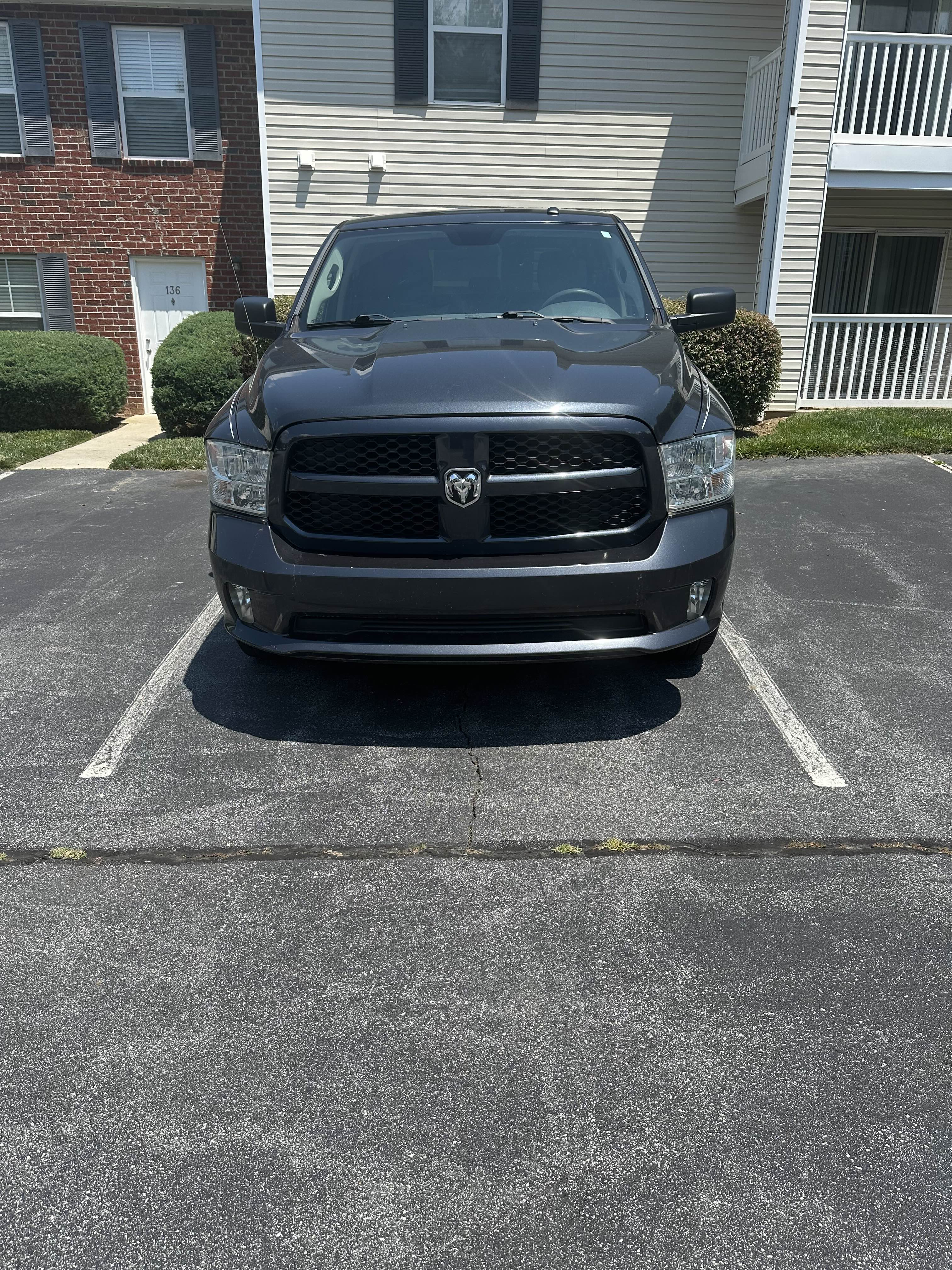 Used 2018 RAM 1500 Express w/ Express Value Package RWD image 1