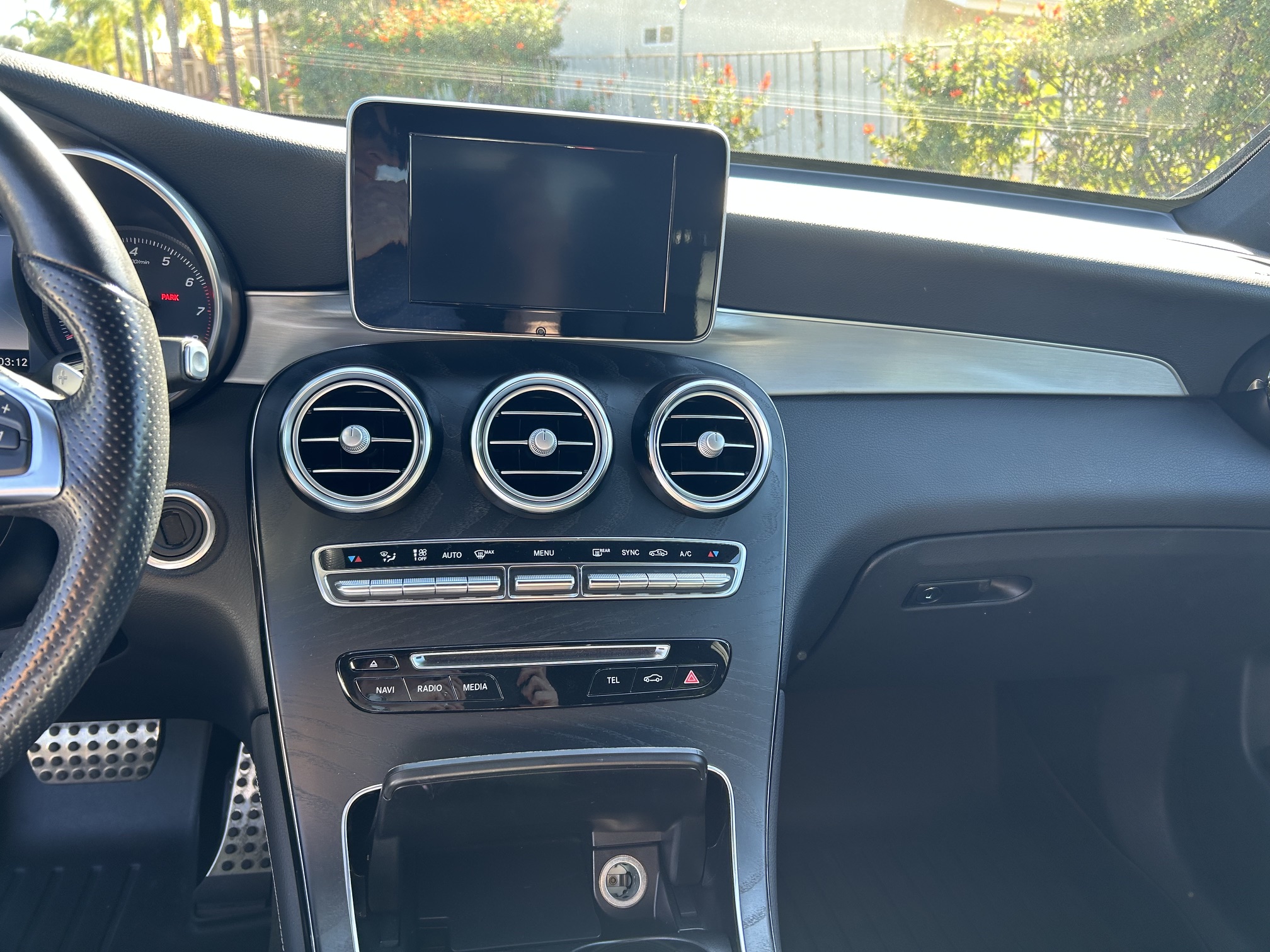 Used 2019 Mercedes-Benz GLC 300 image 18