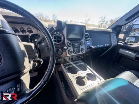 Used 2013 Ford F350 Lariat w/ Lariat Ultimate Pkg image 9