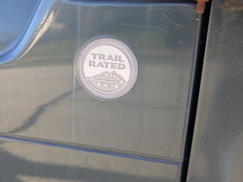 Used 2004 Jeep Wrangler 4WD image 11