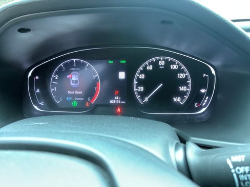 Used 2020 Honda Accord Sport image 12