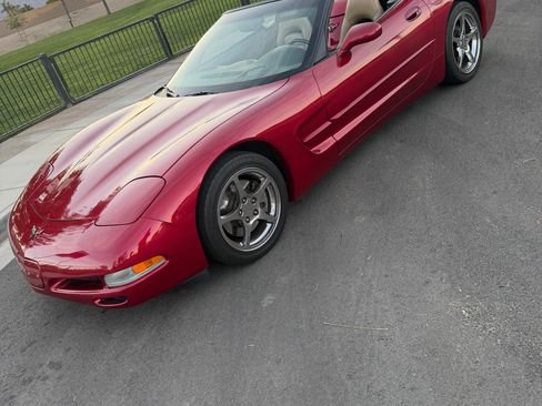 Used 2002 Chevrolet Corvette Convertible w/ Preferred Equipment Group2 image 1