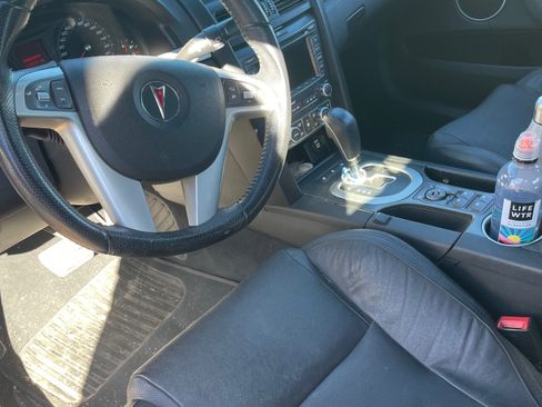 Used 2009 Pontiac G8 GT w/ Premium Package image 6