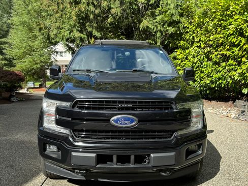Used 2019 Ford F150 Lariat w/ Equipment Group 502A Luxury AWD/4WD image 17