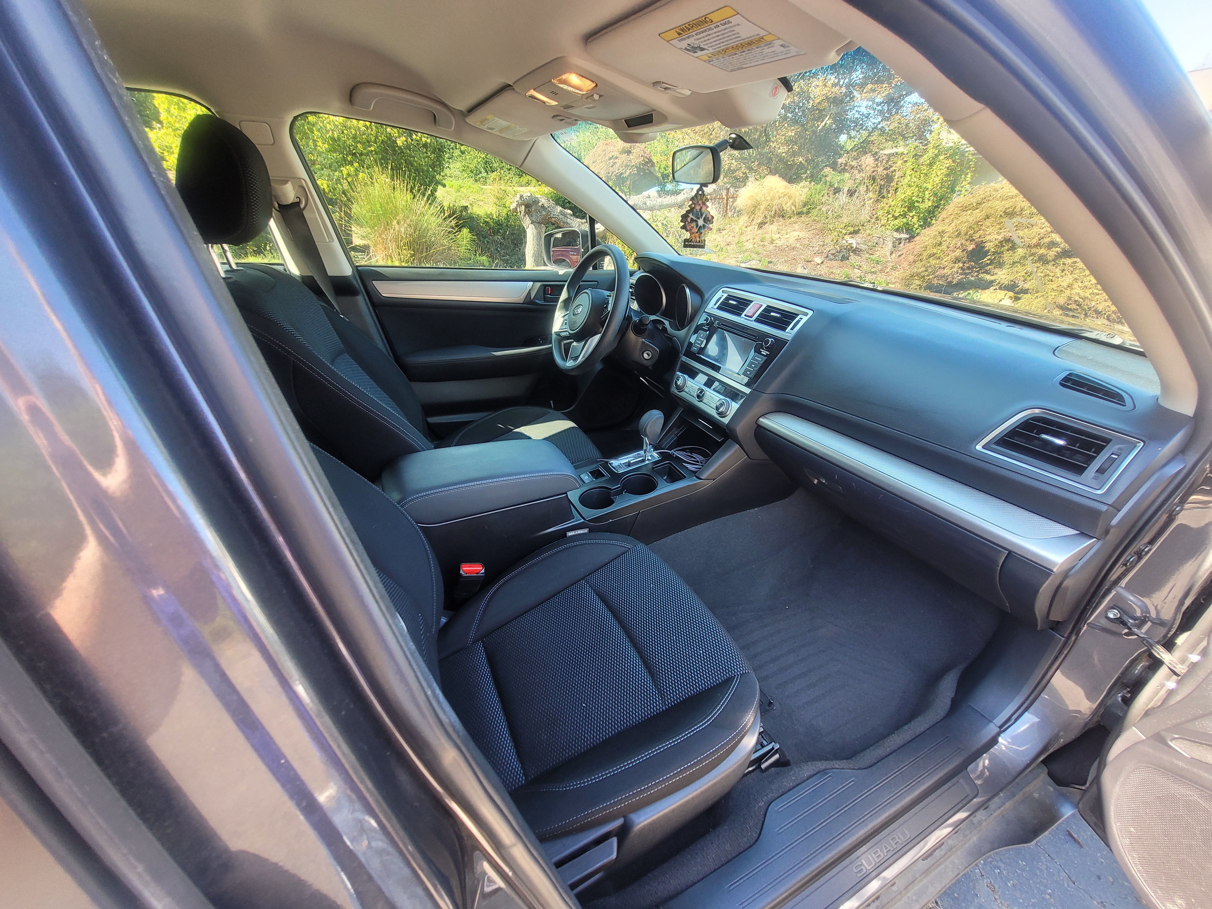 Used 2019 Subaru Outback 2.5i AWD/4WD image 8