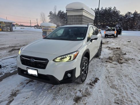 Used 2019 Subaru Crosstrek 2.0i Limited image 1