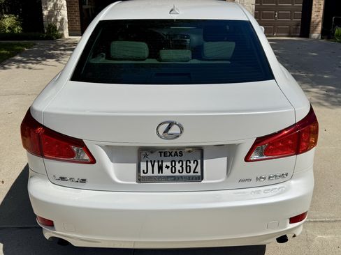 Used 2009 Lexus IS 250 AWD w/ Premium Pkg image 4
