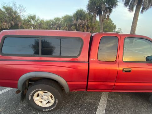 Used 2003 Toyota Tacoma PreRunner image 13