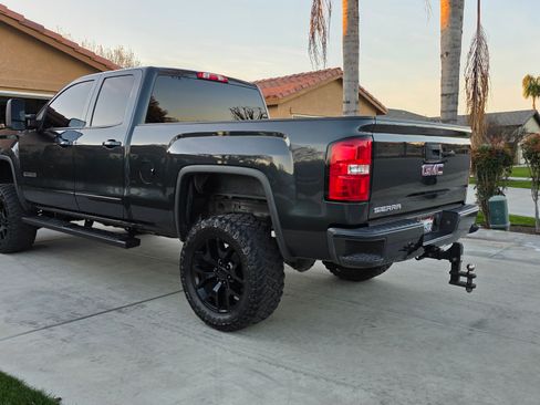 Used 2017 GMC Sierra 1500 4x4 Double Cab w/ Elevation Edition image 9