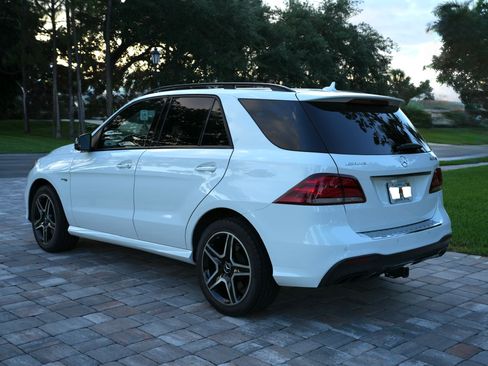 Used 2018 Mercedes-Benz GLE 43 AMG 4MATIC image 6