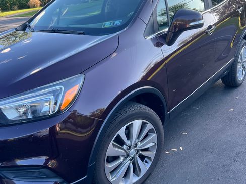 Used 2017 Buick Encore Preferred AWD/4WD image 2