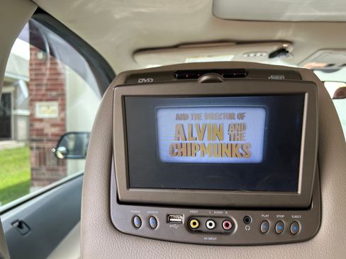 Used 2014 Ford Edge Limited w/ Equipment Group 301A FWD image 18