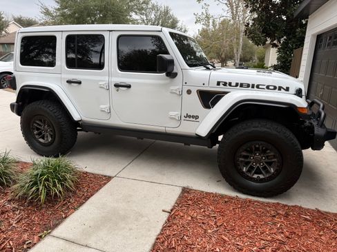 Used 2024 Jeep Wrangler Unlimited Rubicon 392 image 6