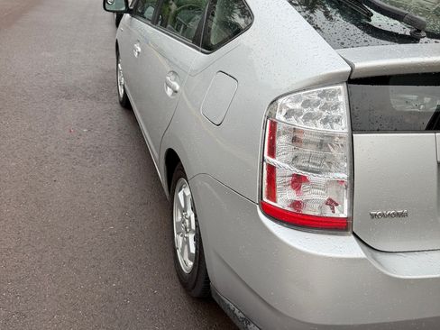 Used 2006 Toyota Prius FWD image 4