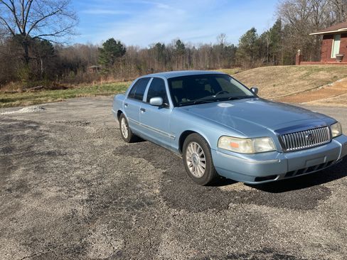 Used 2009 Mercury Grand Marquis LS image 16