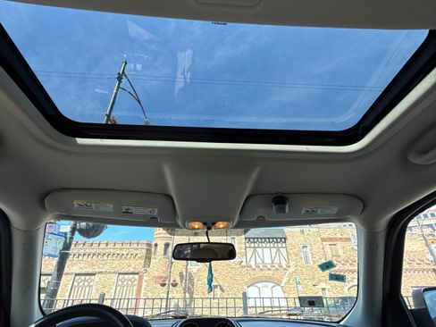 Used 2015 Jeep Patriot High Altitude FWD image 9