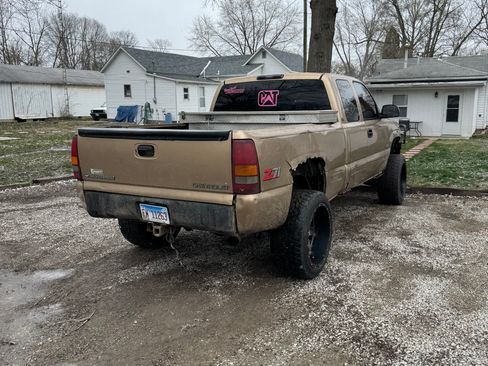 Used 2000 Chevrolet Silverado 1500 LS w/ Off-Road Chassis Pkg image 5