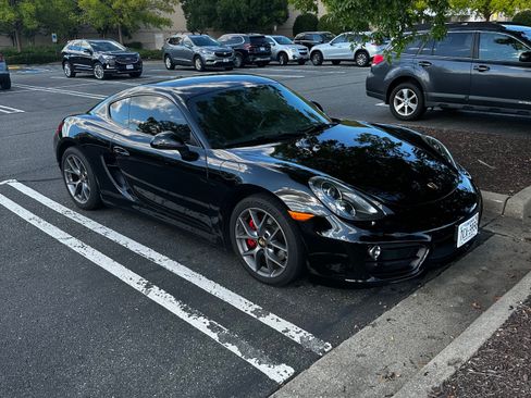 Used 2014 Porsche Cayman S image 11