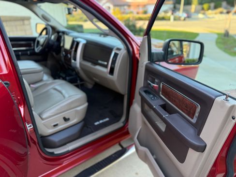 Used 2009 Dodge Ram 1500 Truck Laramie image 25