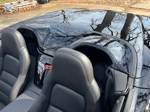 Used 2007 Chevrolet Corvette Convertible image 25