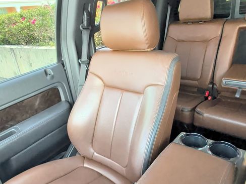 Used 2013 Ford F150 Platinum AWD/4WD image 6