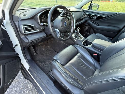 Used 2020 Subaru Outback Limited w/ Popular Package #2 AWD/4WD image 2