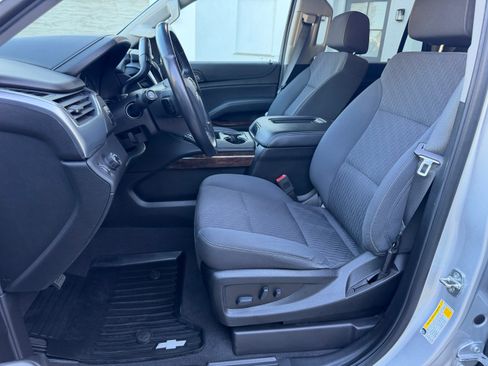 Used 2019 Chevrolet Tahoe LS image 14