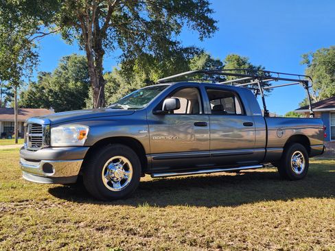 Used 2007 Dodge Ram 1500 Truck SLT w/ Trailer Tow Group image 1