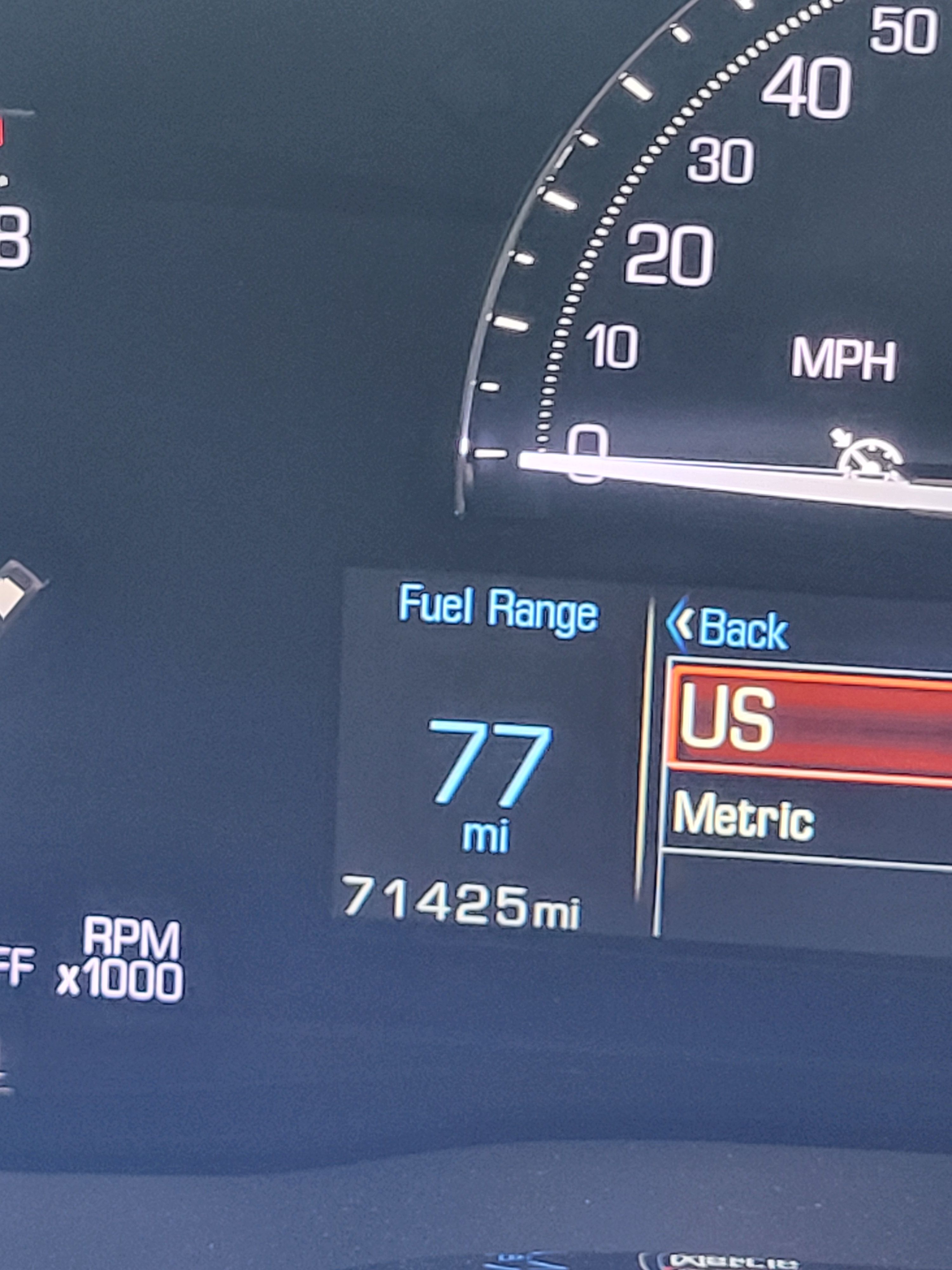 Used 2017 Cadillac XT5 Luxury w/ Driver Awareness Package AWD/4WD image 6