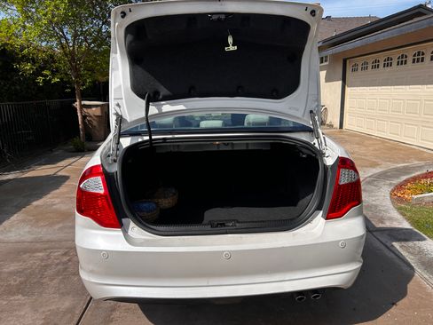 Used 2010 Ford Fusion SE image 12