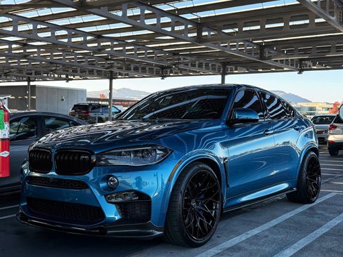 Used 2017 BMW X6 M image 2