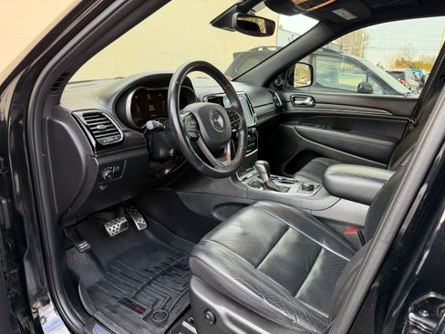 Used 2019 Jeep Grand Cherokee High Altitude image 9