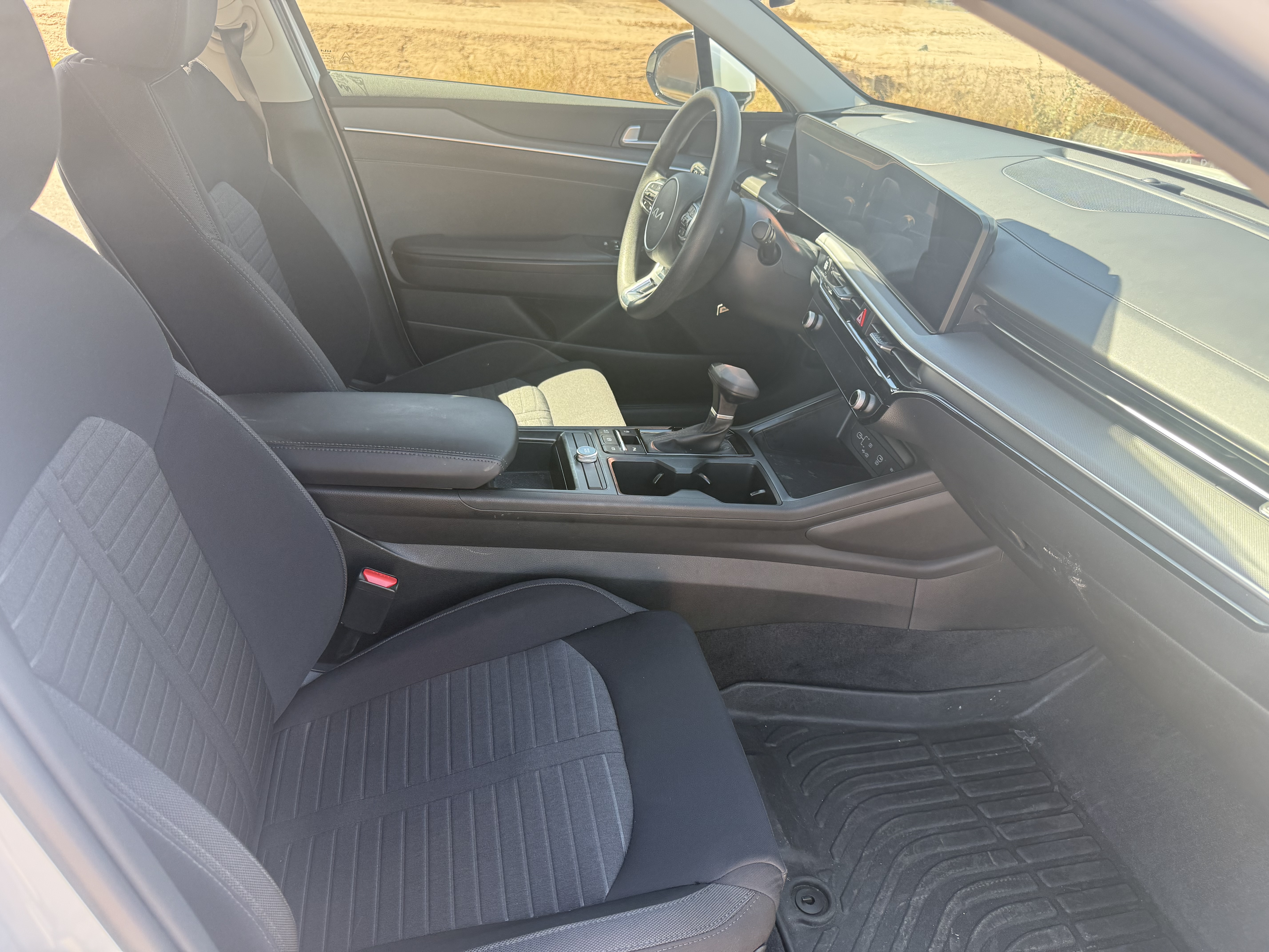 Used 2025 Kia K5 LXS FWD image 12