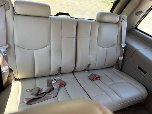 Used 2003 Chevrolet Tahoe LS RWD image 12