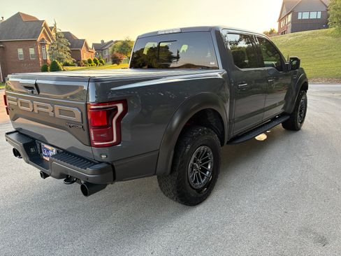 Used 2020 Ford F150 Raptor w/ Equipment Group 802A Luxury AWD/4WD image 8