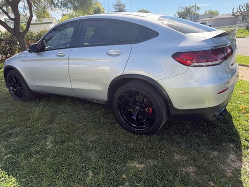 Used 2020 Mercedes-Benz GLC 43 AMG GLC 43 4MATIC Sport Utility 4D image 4